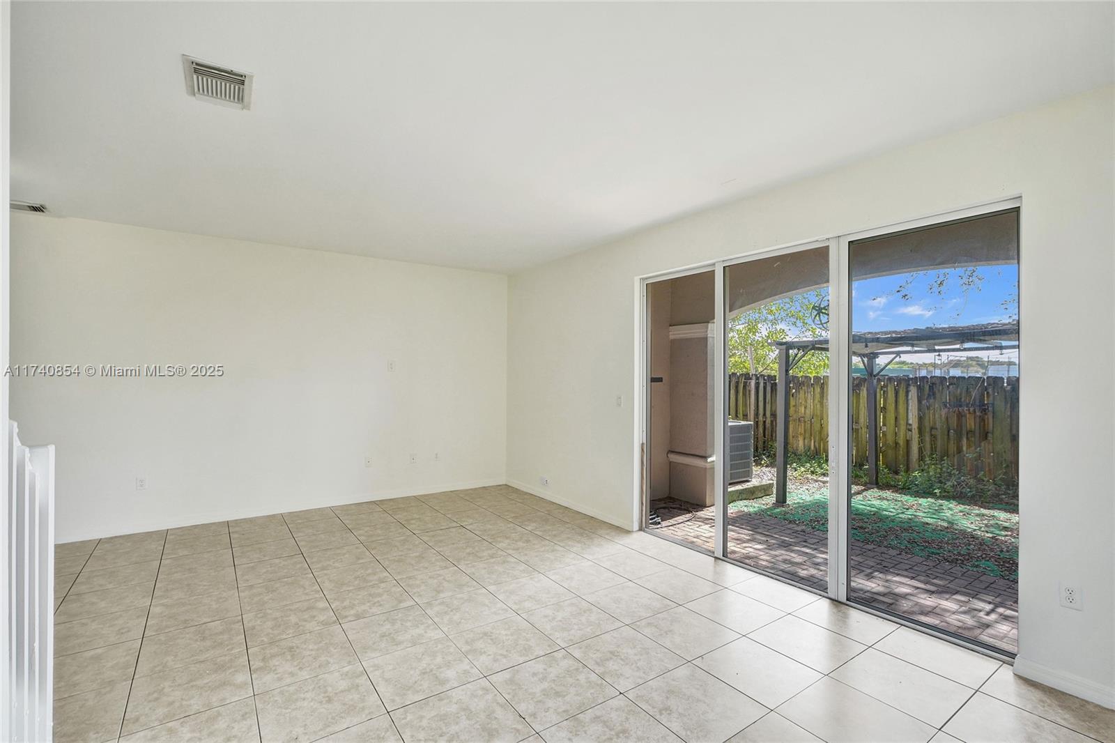 CENTURY GARDENS VILLAS - Residential