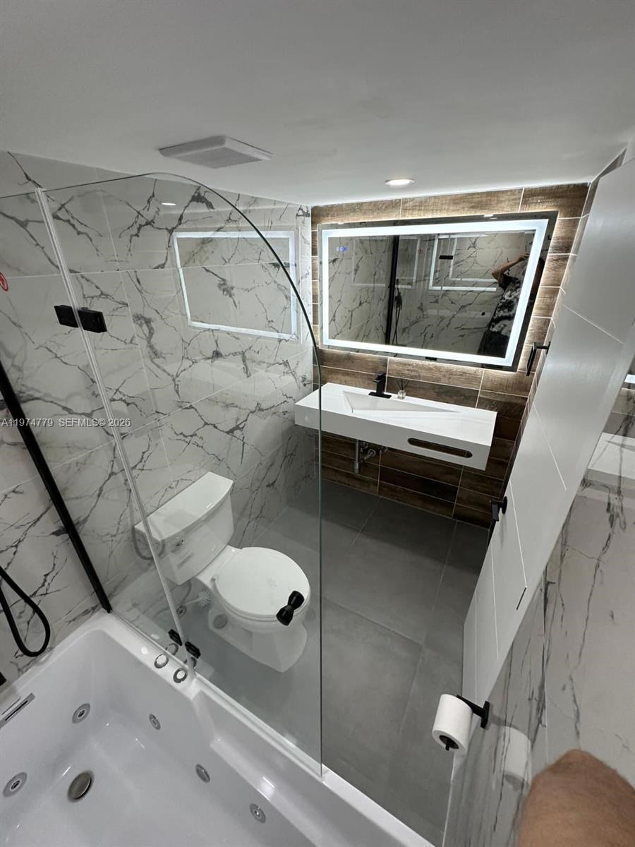 DORSET HOUSE CONDO - Residential