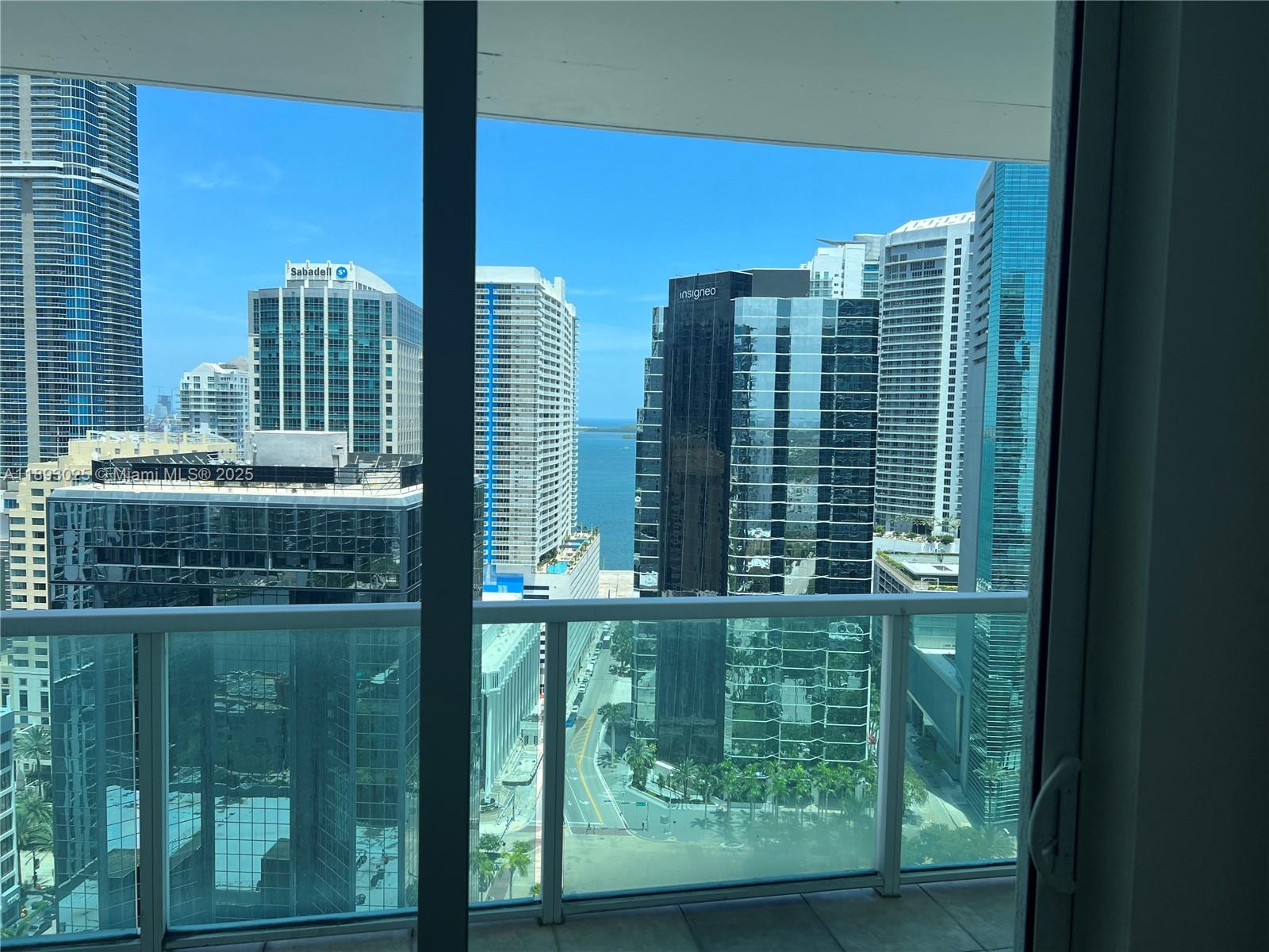 VUE AT BRICKELL CONDO - Residential