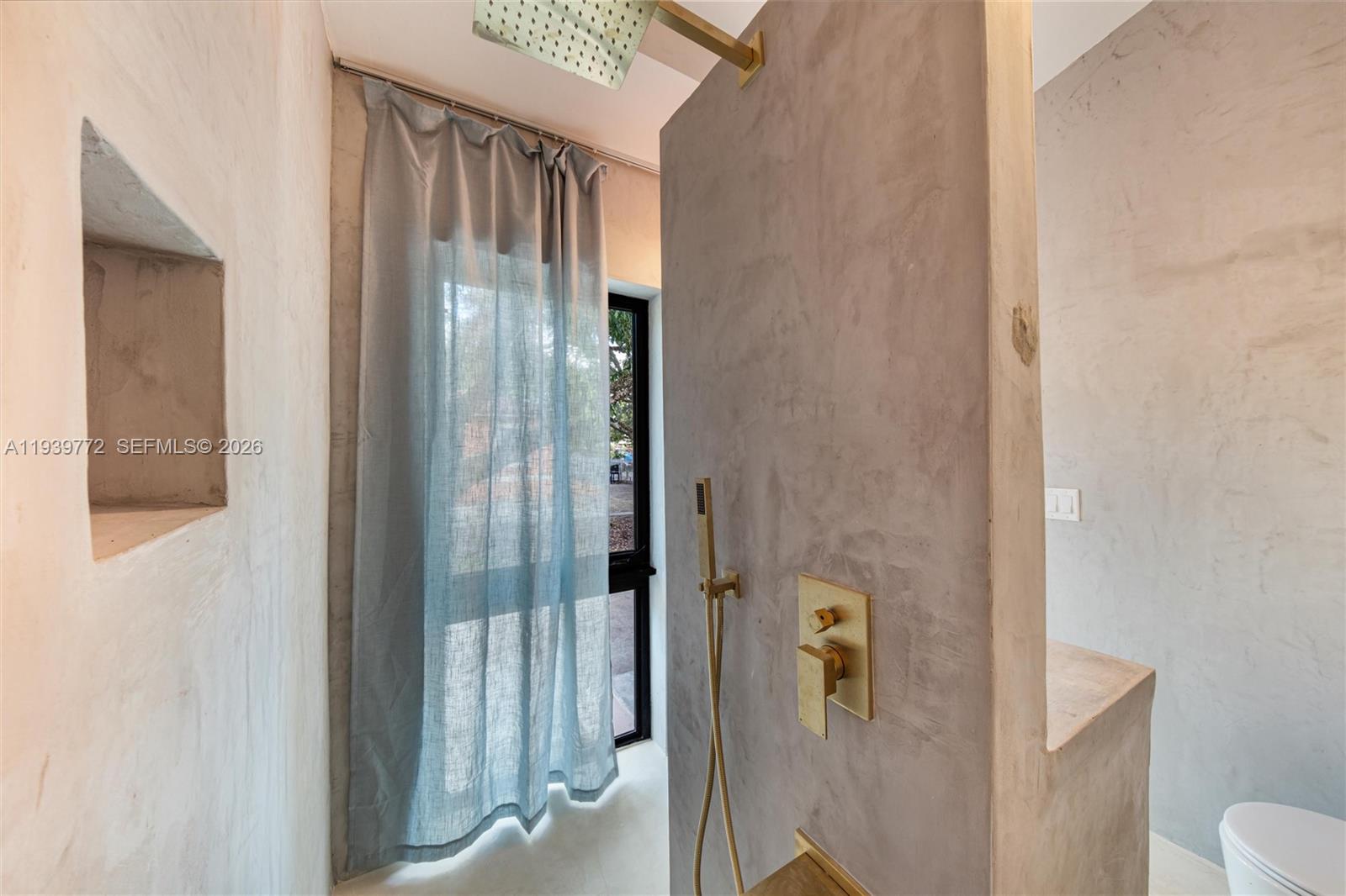 A.F. MERRITT - Residential