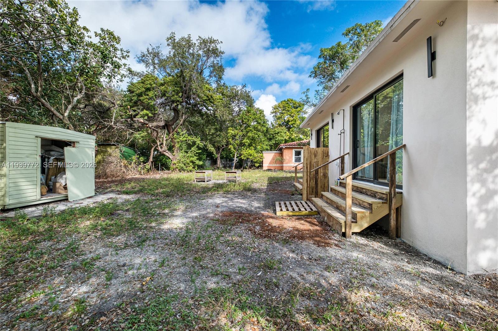 A.F. MERRITT - Residential