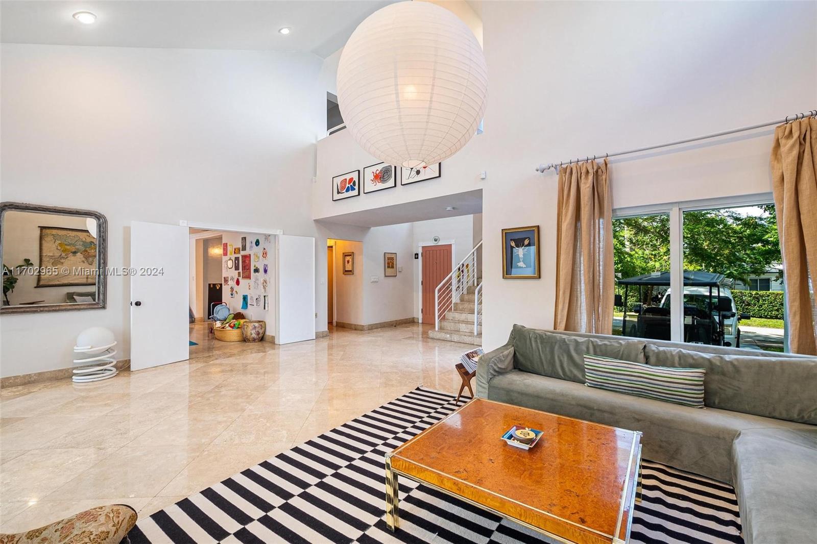 TROPICAL ISLE HOMES SUB 1 - Residential
