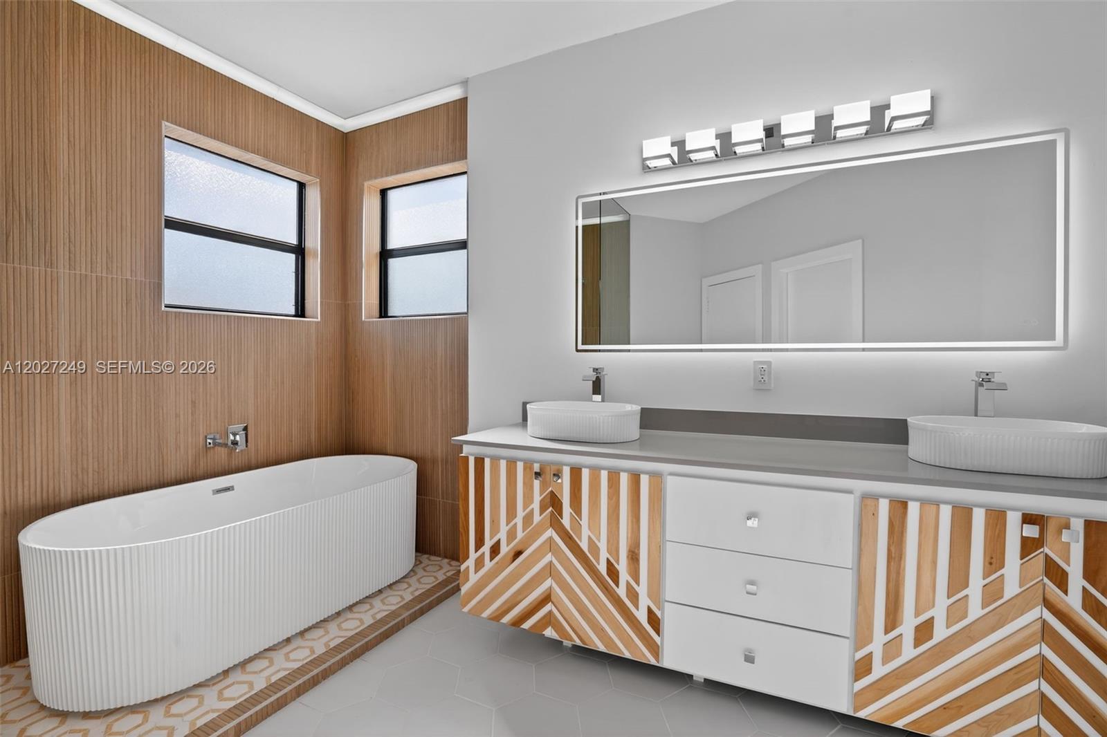 SILVER PALM EAST SEC TWO - Residential