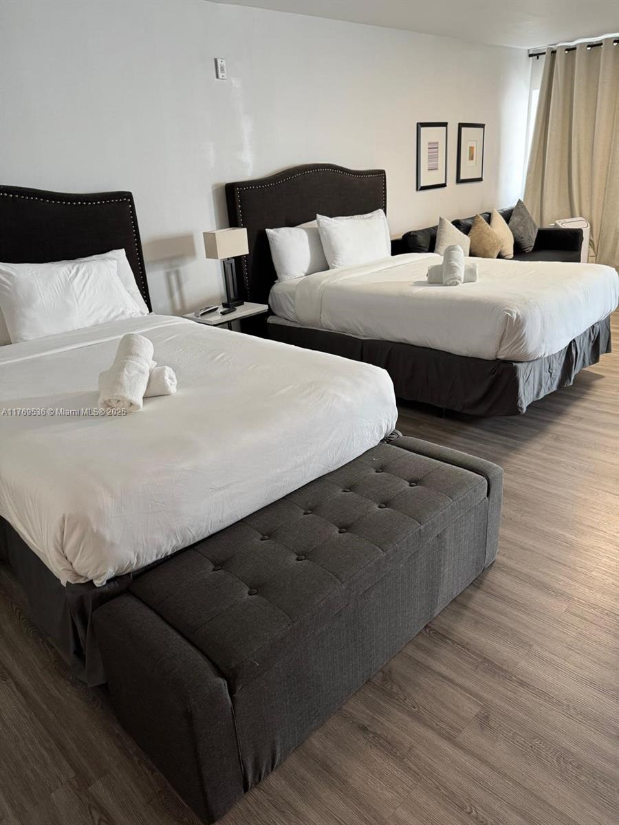 THE STRAND ON OCEAN DRIVE - Residential