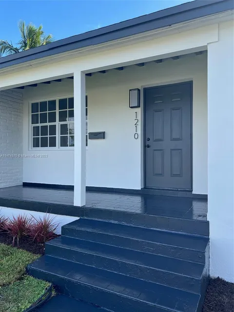 1210 NW 91st St, Miami, FL 33147 - MLS#: A11474575