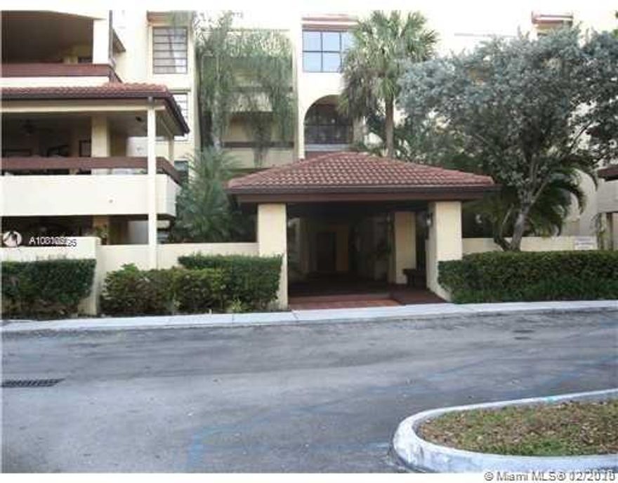 LARGE 2/2 SPLIT BEDROOM PLAN WITH TWO MASTER BEDROOMS IN THE HEART OF KENDALL, AND JUST A STONE-THROW TO FLORIDA TURNPIKE. UNIT IS OPEN AND BRIGHT WITH BALCONY VIEW. WASHER AND DRYER ARE INSIDE OF UNIT, AND INDEPENDENT STORAGE ROOM KEEPS THINGS ORGANIZED. WALK IN CLOSETS ARE SPACIOUS, ONE ROOMS HAS TWO FACE BASINS, FLOORS ARE MARBLE AND BEDROOMS ARE LAMINATE. MANY AMENITIES TO ENJOY SUCH AS: POOL, CLUBHOUSE, TENNIS COURT AND MORE.