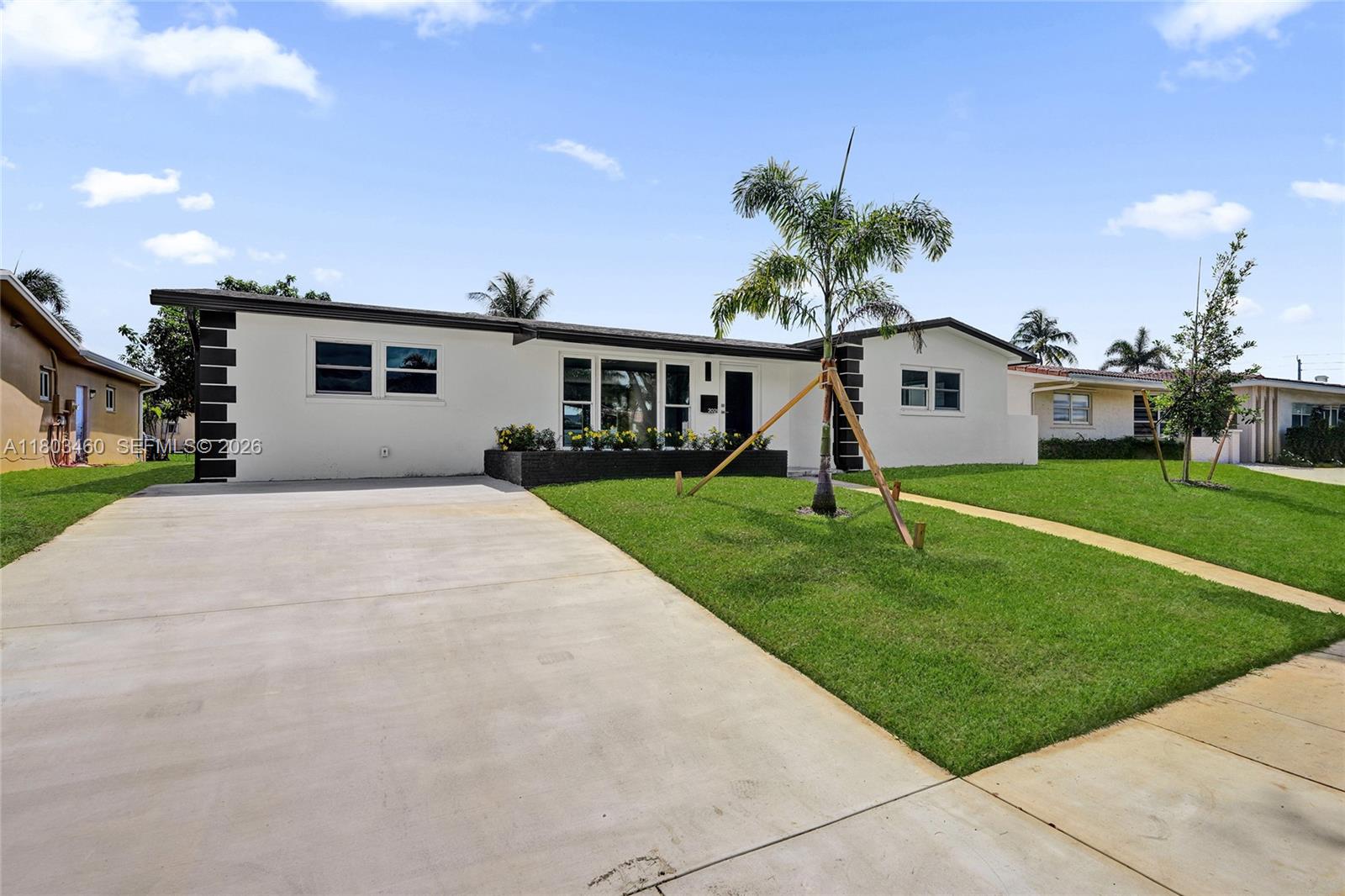 HOLLYWOOD HILLS AMEN PLAT - Residential