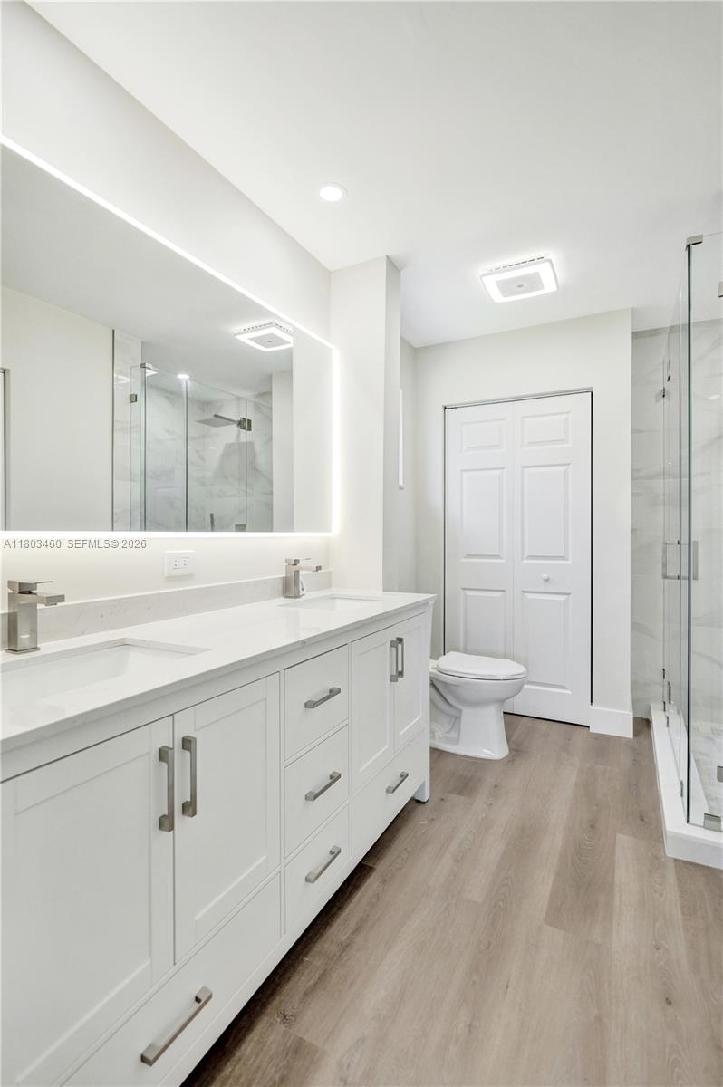 HOLLYWOOD HILLS AMEN PLAT - Residential