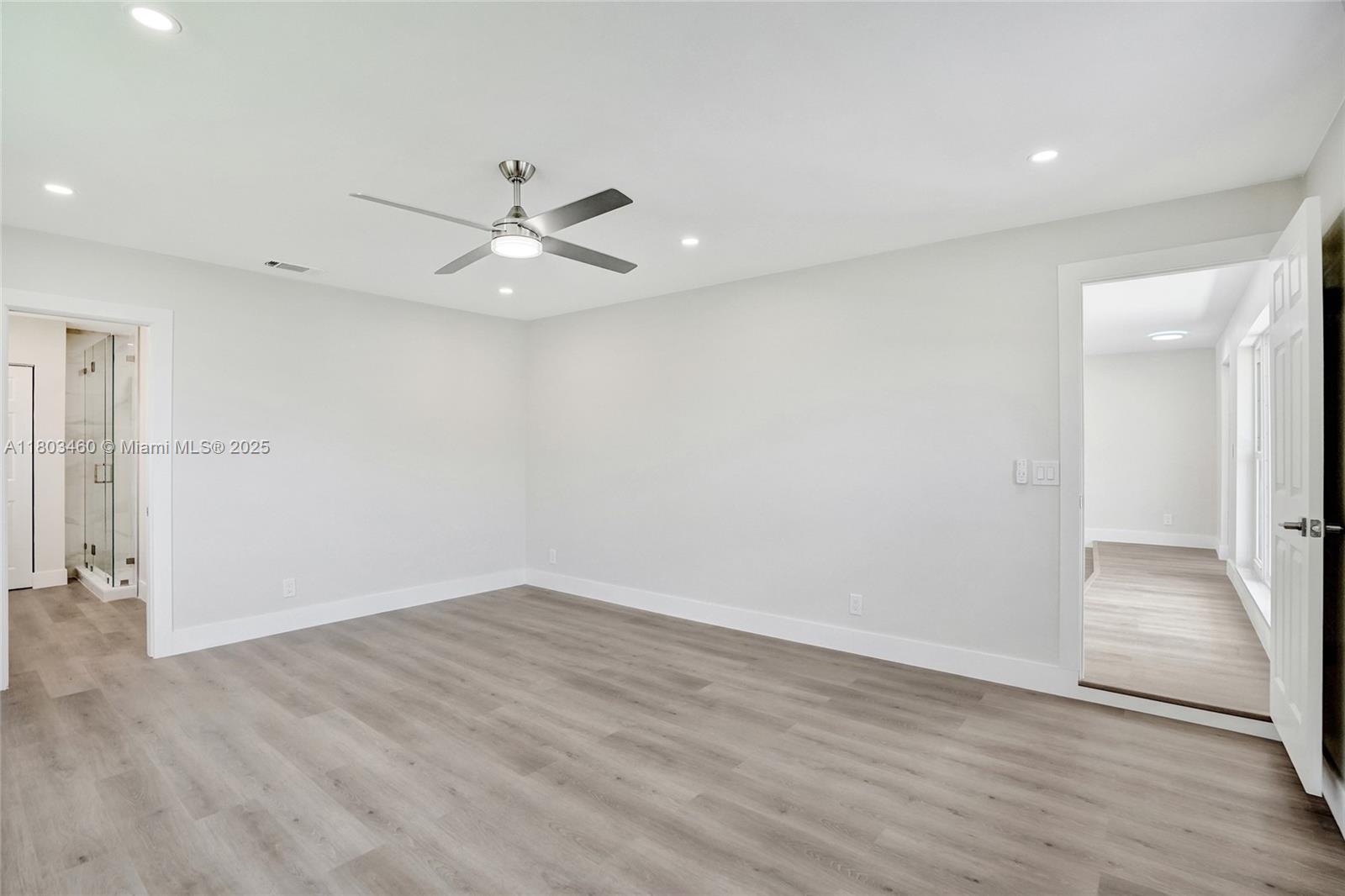 HOLLYWOOD HILLS AMEN PLAT - Residential