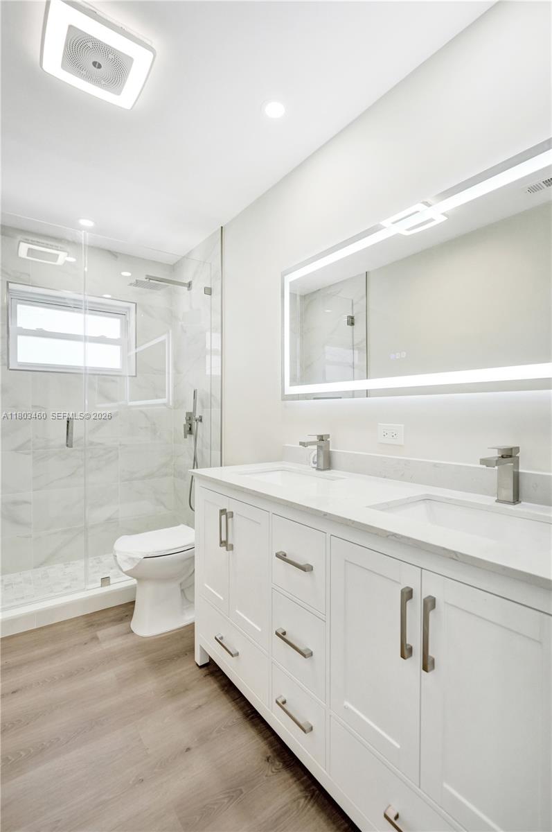 HOLLYWOOD HILLS AMEN PLAT - Residential