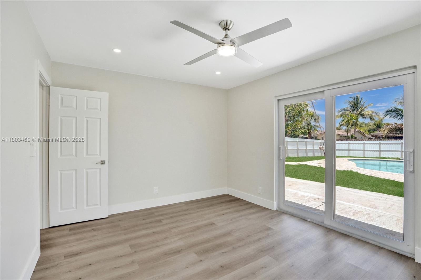 HOLLYWOOD HILLS AMEN PLAT - Residential