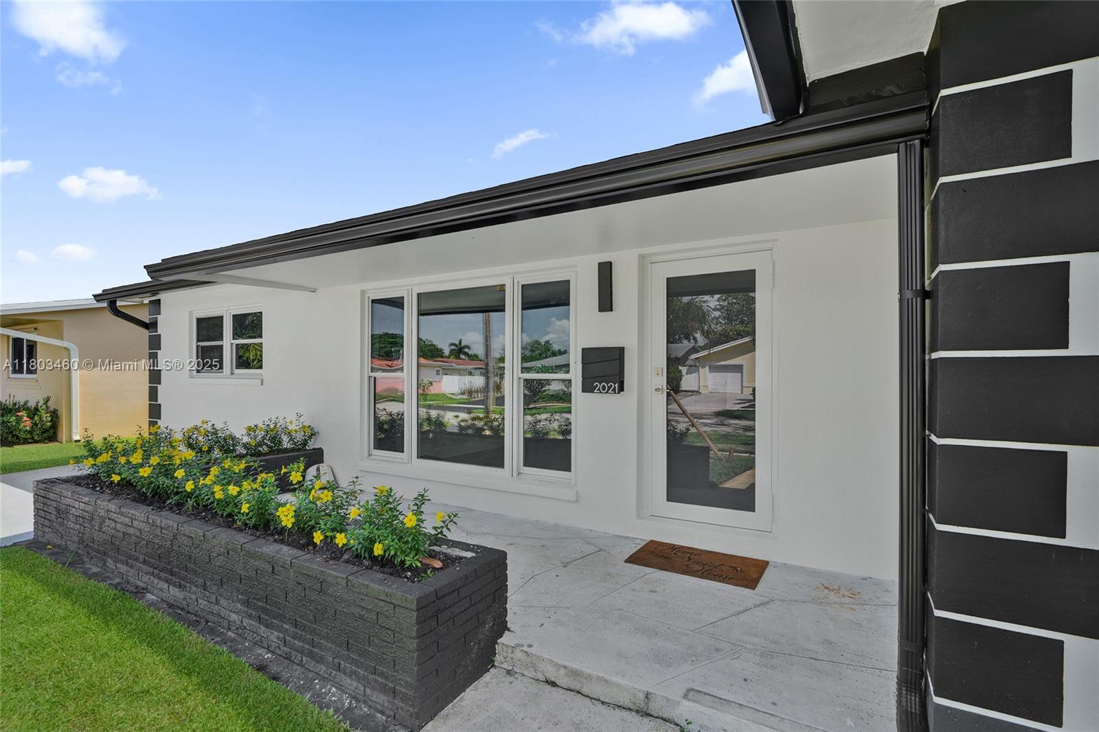 HOLLYWOOD HILLS AMEN PLAT - Residential