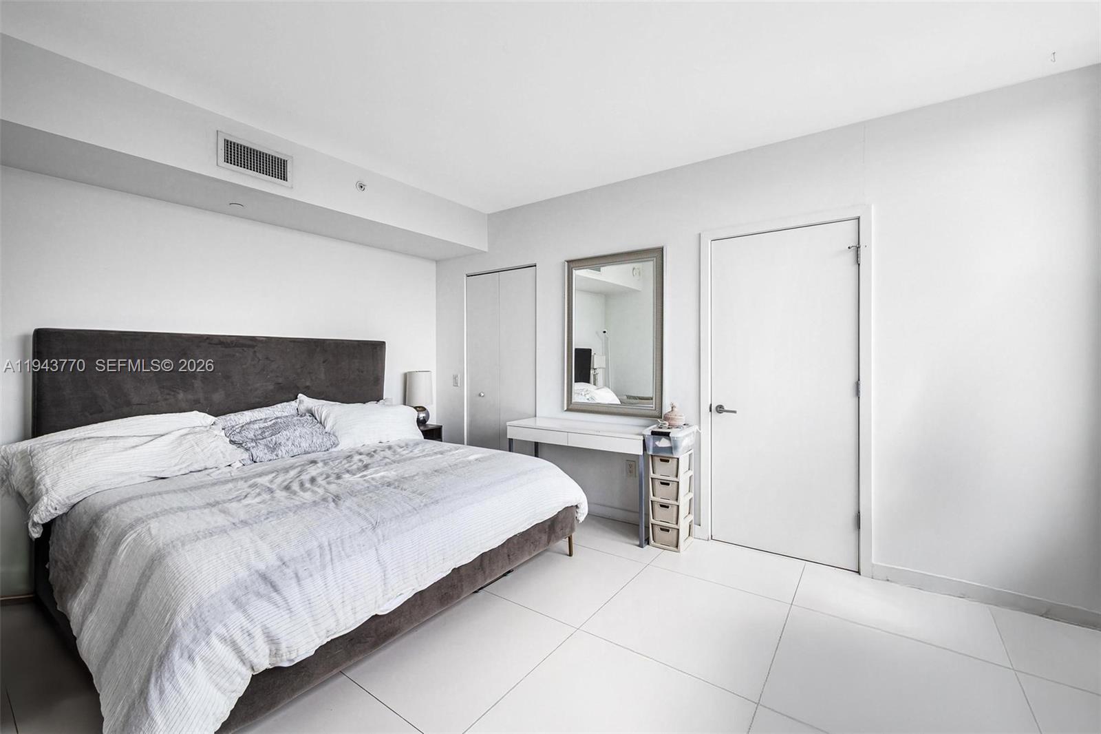 PARAISO BAYVIEWS CONDO - Residential