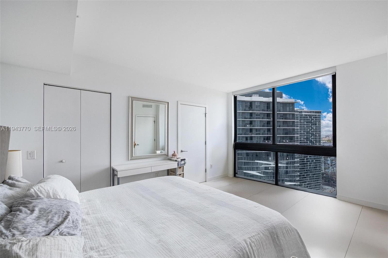 PARAISO BAYVIEWS CONDO - Residential