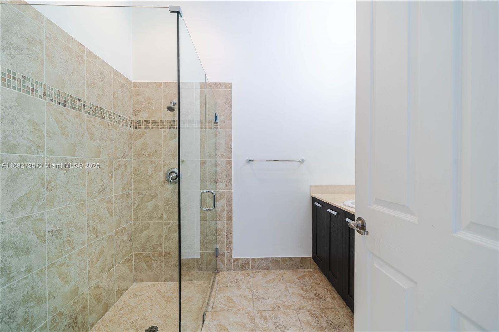 DOWNTOWN DORAL DUTCHER - Residential