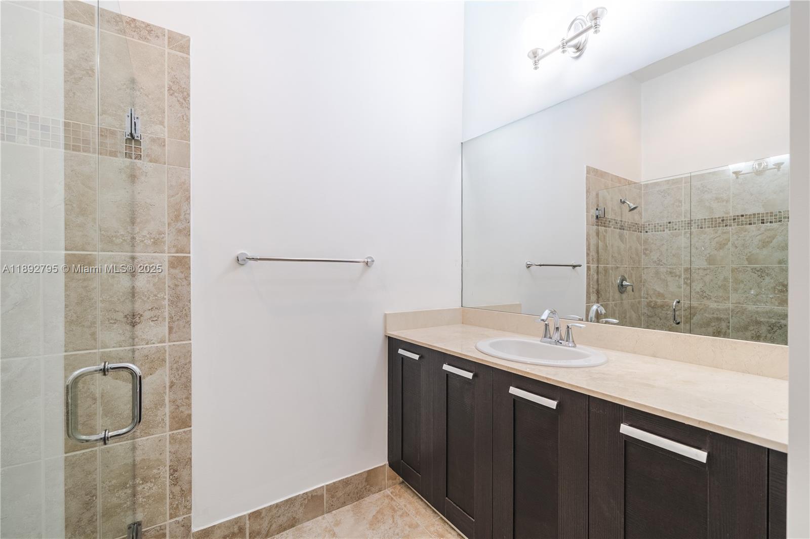 DOWNTOWN DORAL DUTCHER - Residential