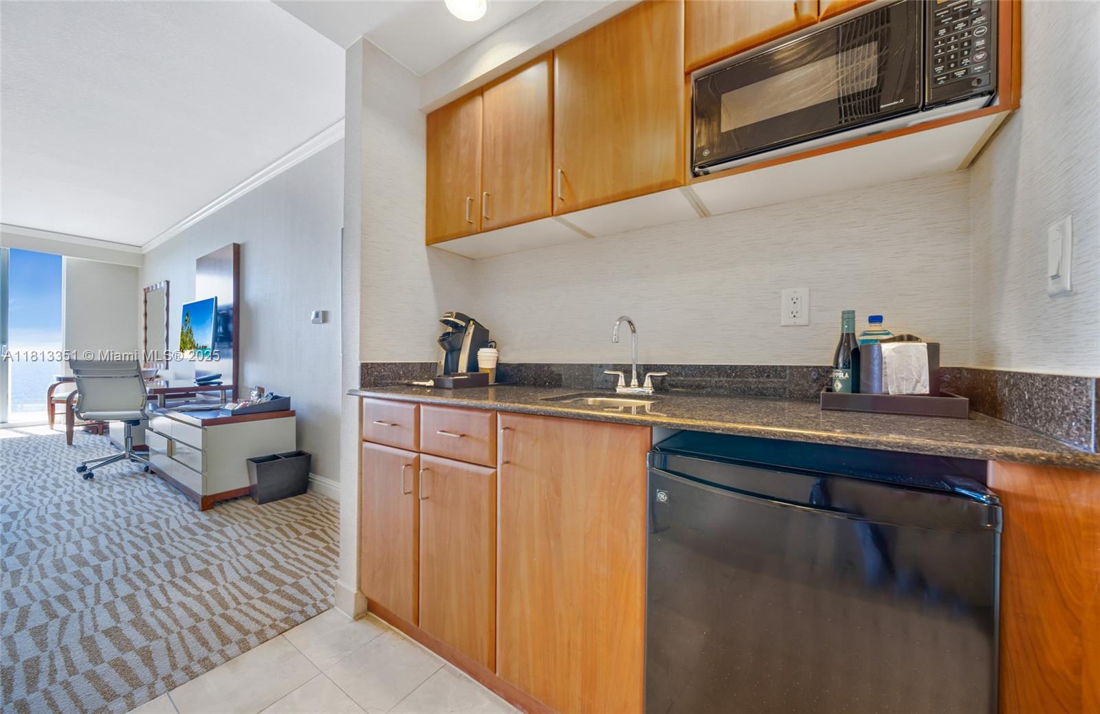 TRUMP INTERNATIONAL SONES - Residential