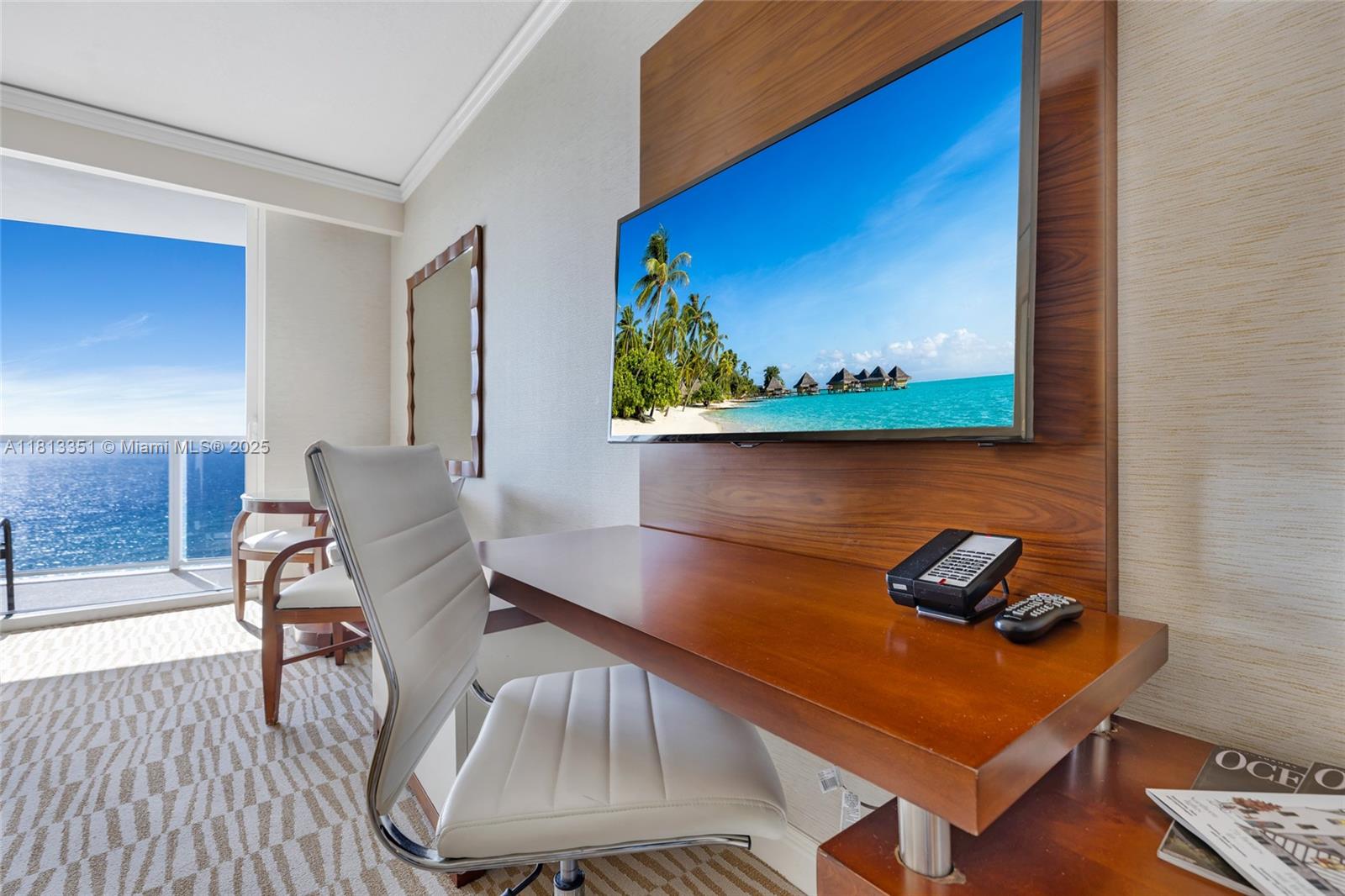 TRUMP INTERNATIONAL SONES - Residential