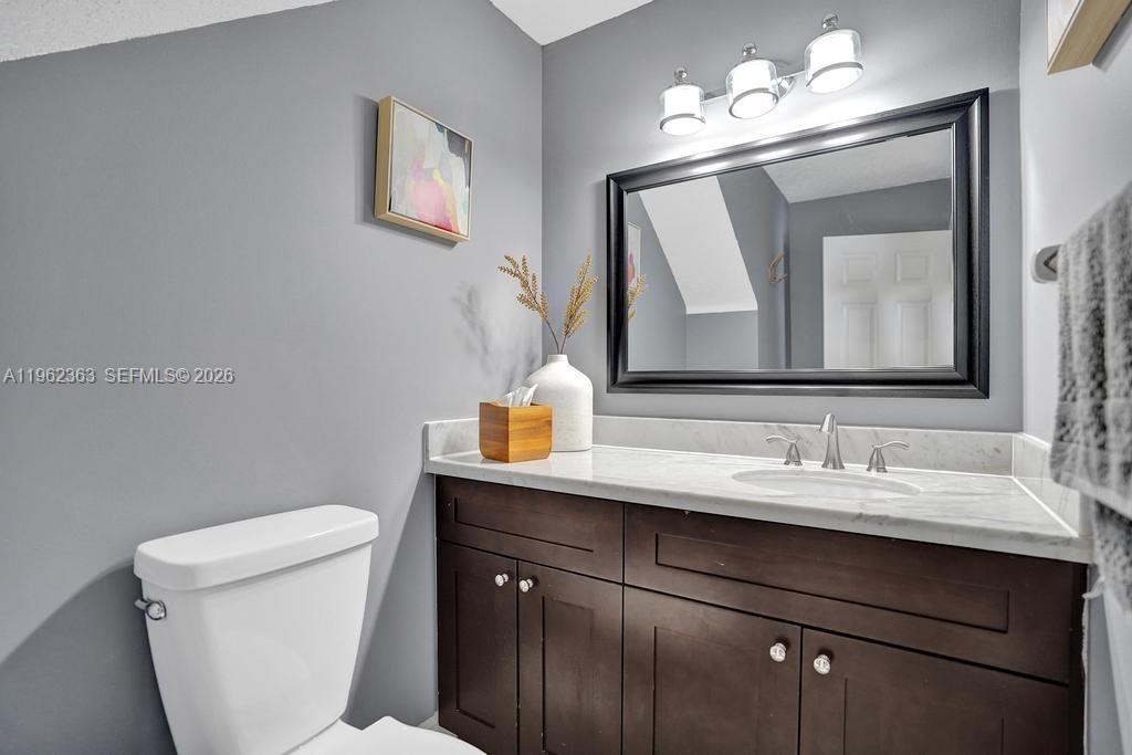 COUNTRYS POINT - Residential