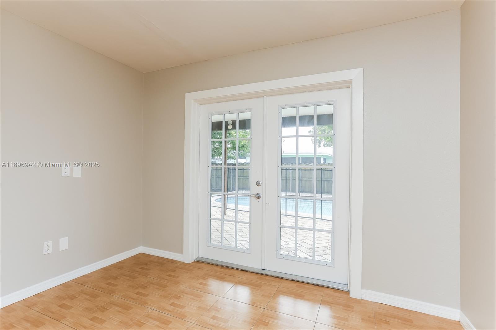 DRIFTWOOD ESTATES NO 10 - Residential Lease