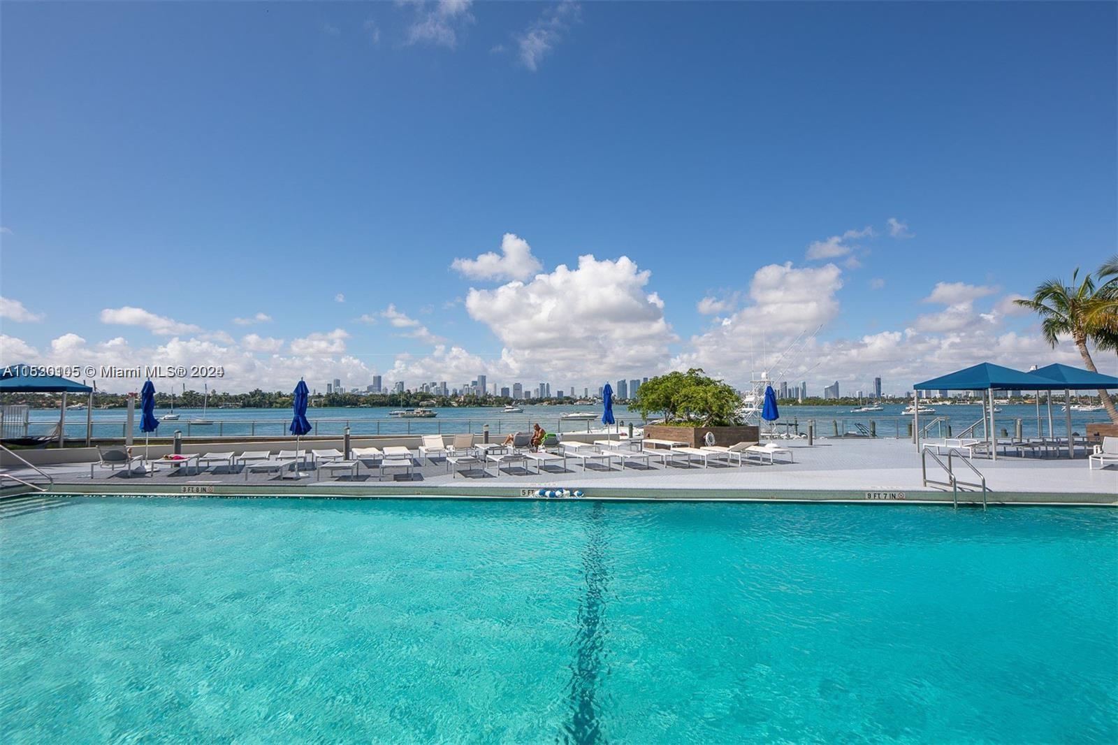MIRADOR 1200 CONDO - Residential
