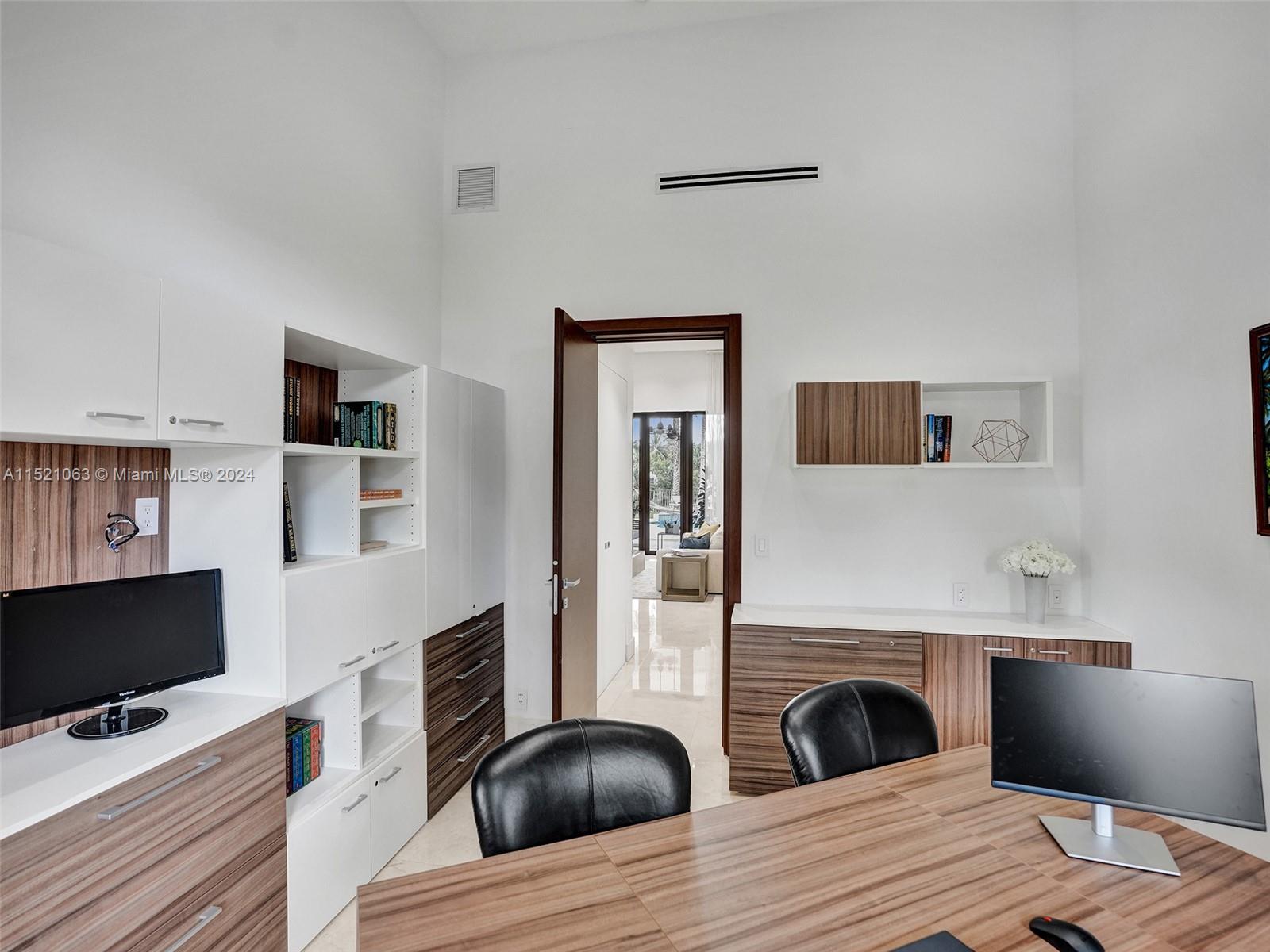 Weston Hills Country Club - Residential