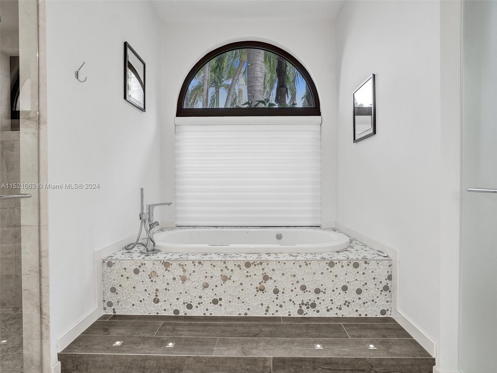 Weston Hills Country Club - Residential