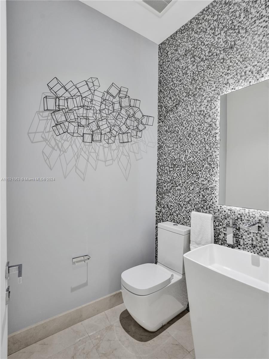 Weston Hills Country Club - Residential