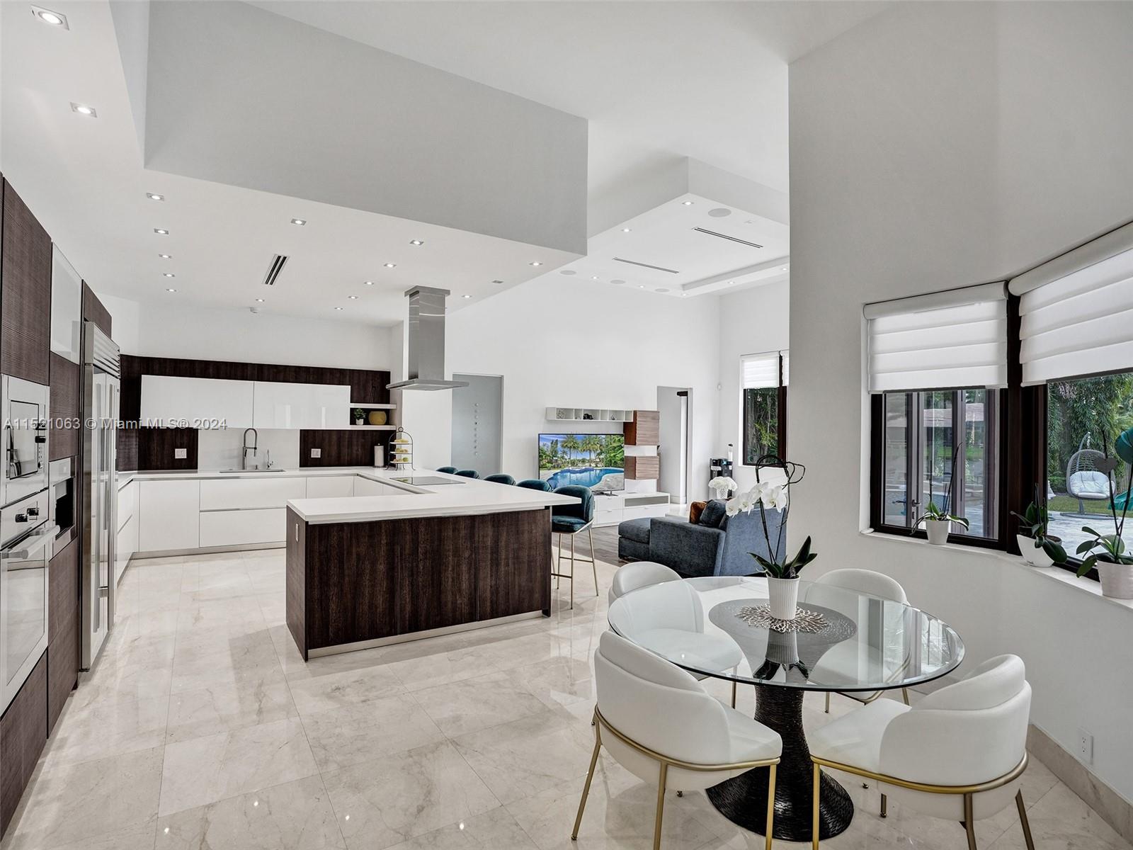 Weston Hills Country Club - Residential