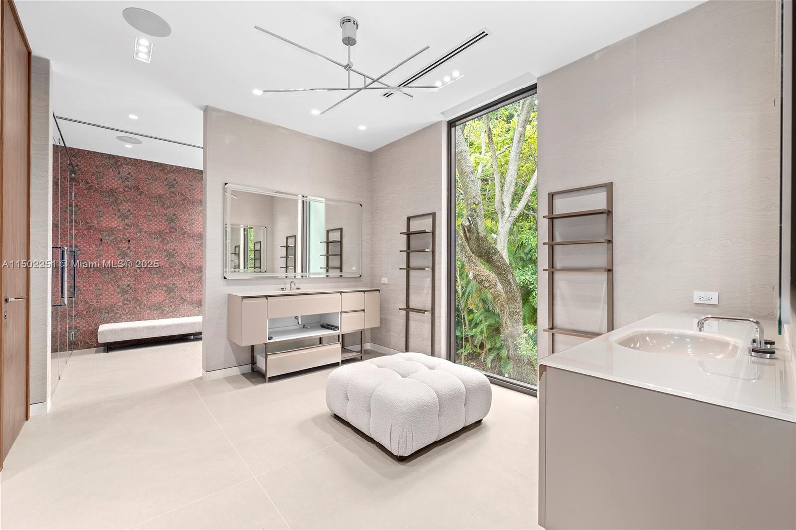 SNAPPER CREEK LAKES SUB - Residential