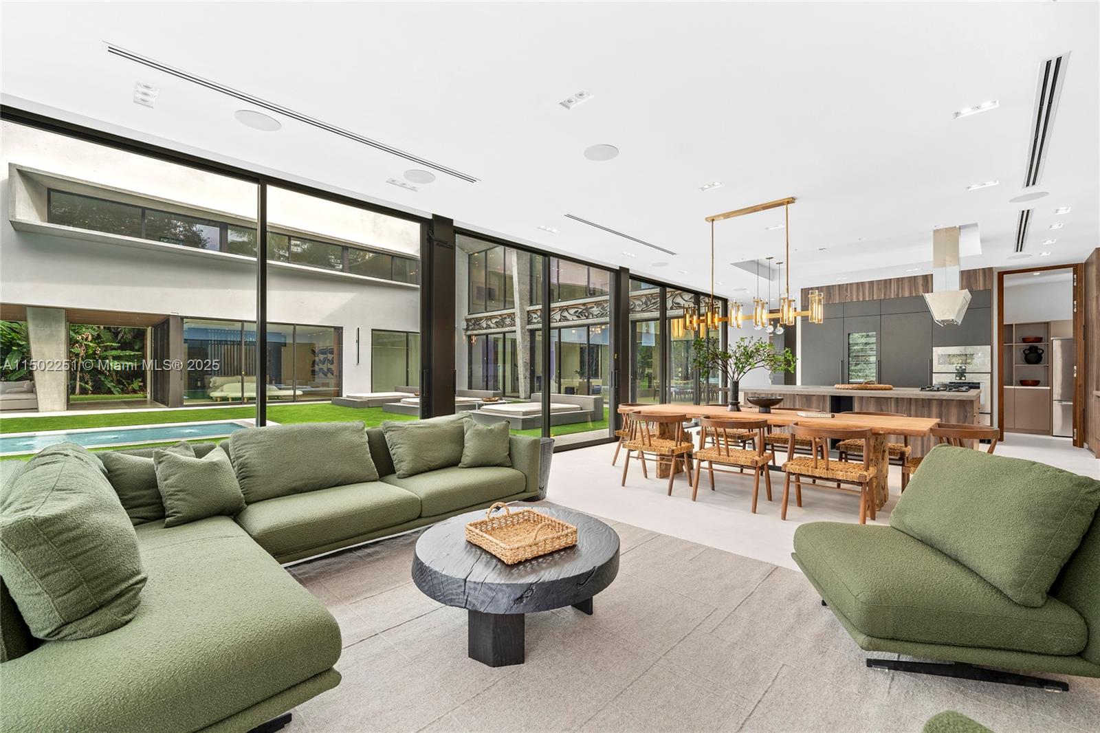 SNAPPER CREEK LAKES SUB - Residential