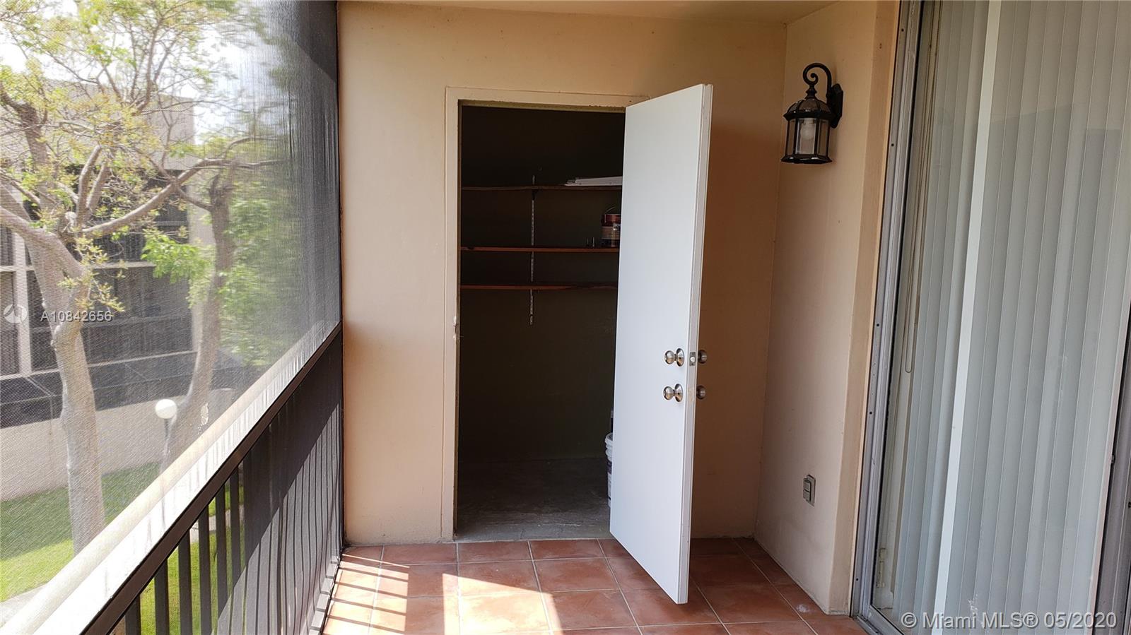 THE GARDENS OF KENDALL CO - Residential Lease