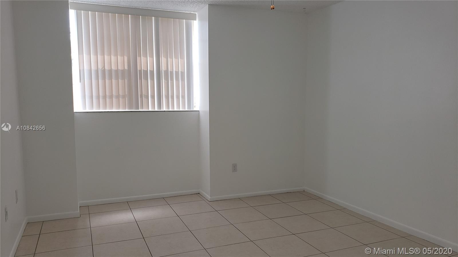 THE GARDENS OF KENDALL CO - Residential Lease