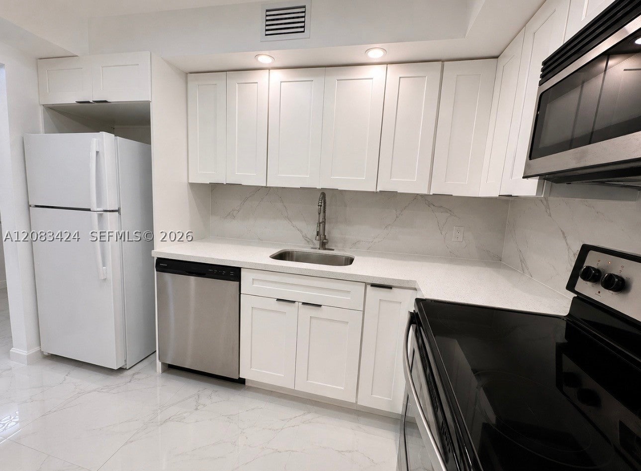 1985 S Ocean Dr 22A
