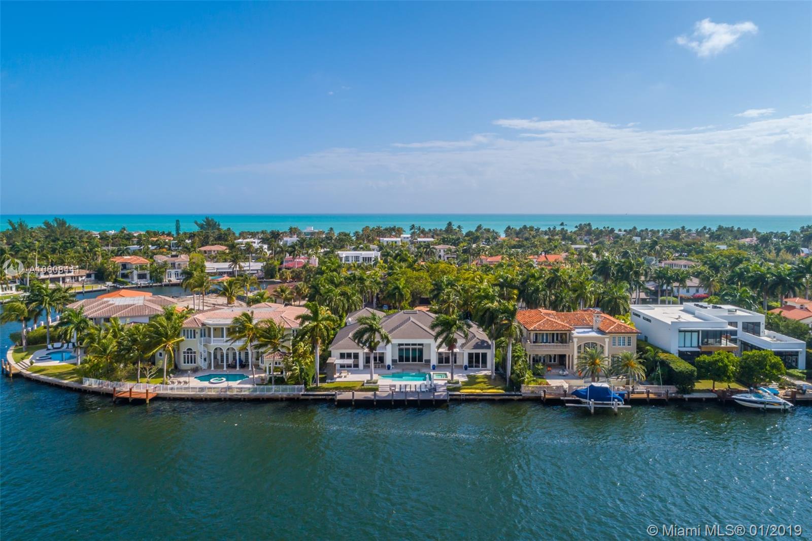 GOLDEN BEACH SEC D - Residential