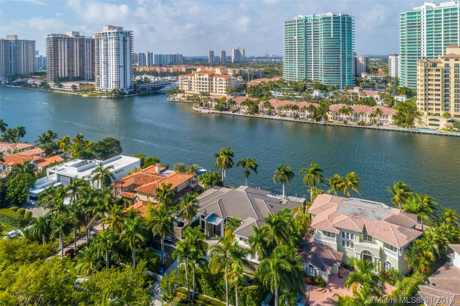 GOLDEN BEACH SEC D - Residential