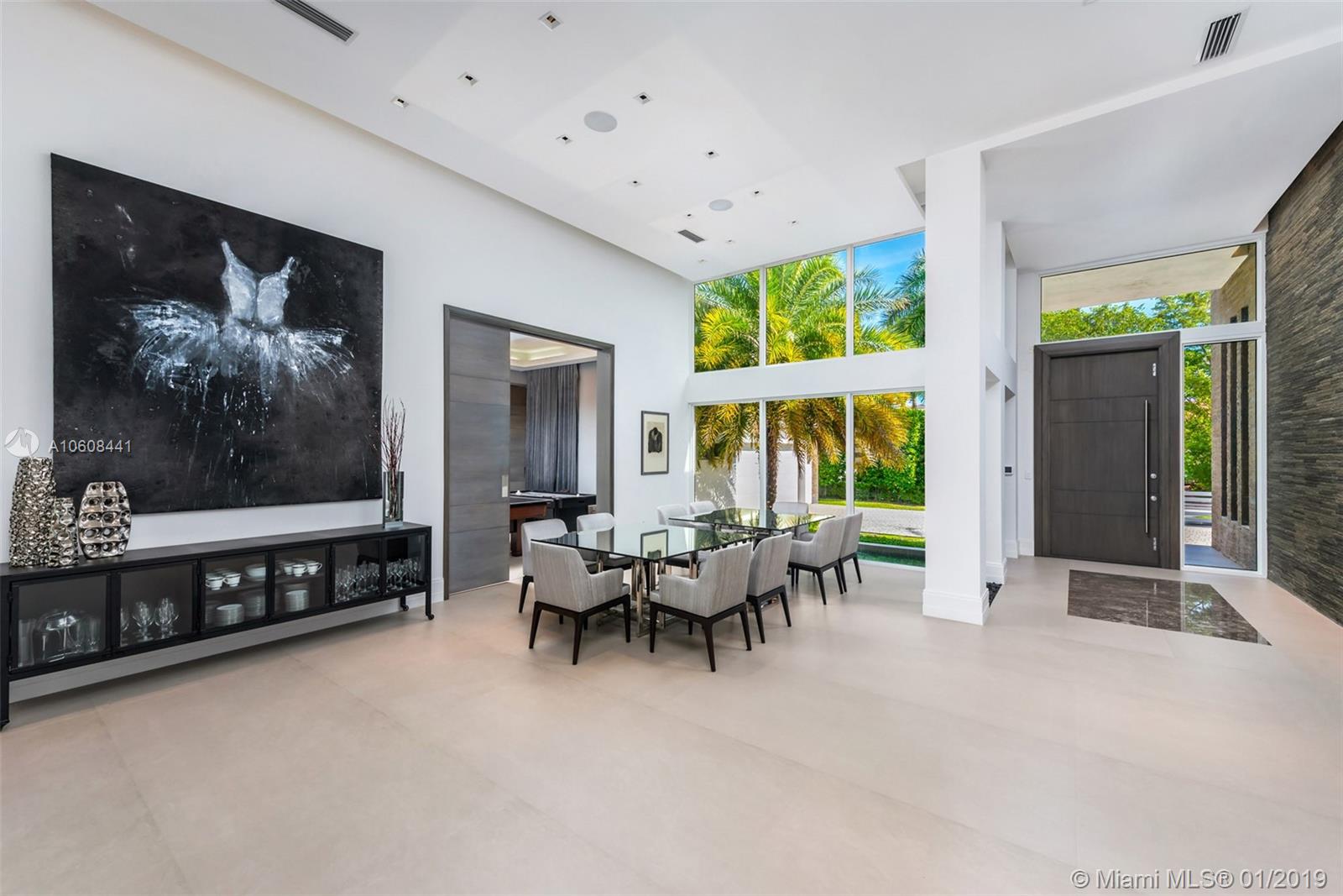 GOLDEN BEACH SEC D - Residential