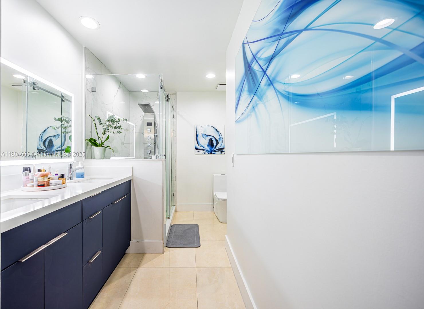 LAKES OF PALM SPRINGS - Residential