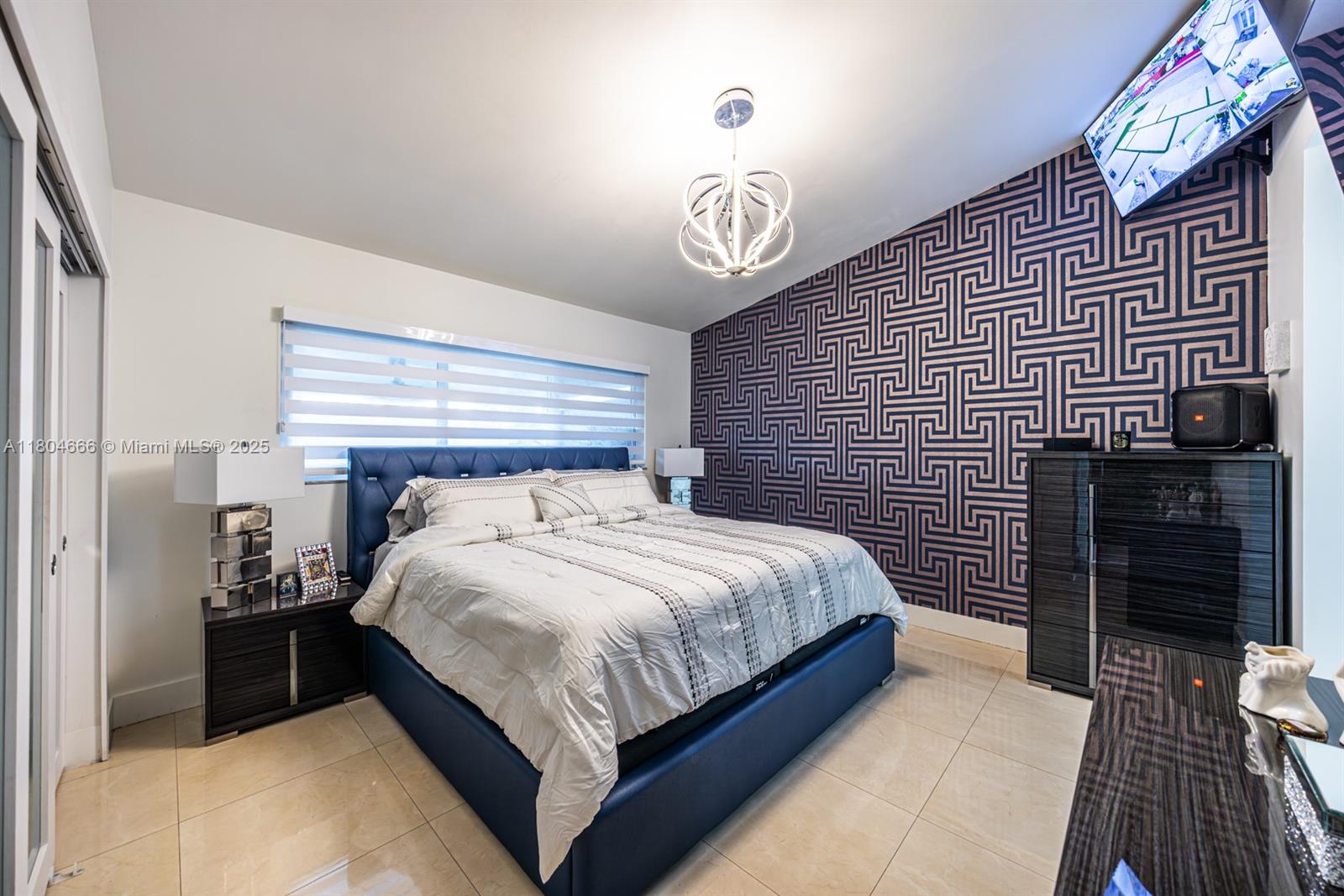 LAKES OF PALM SPRINGS - Residential