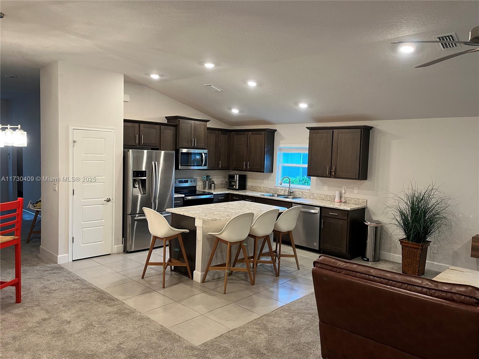 5380 LUGO ST, Fort Pierce, FL, 34951/$385,000 4 5380 LUGO ST