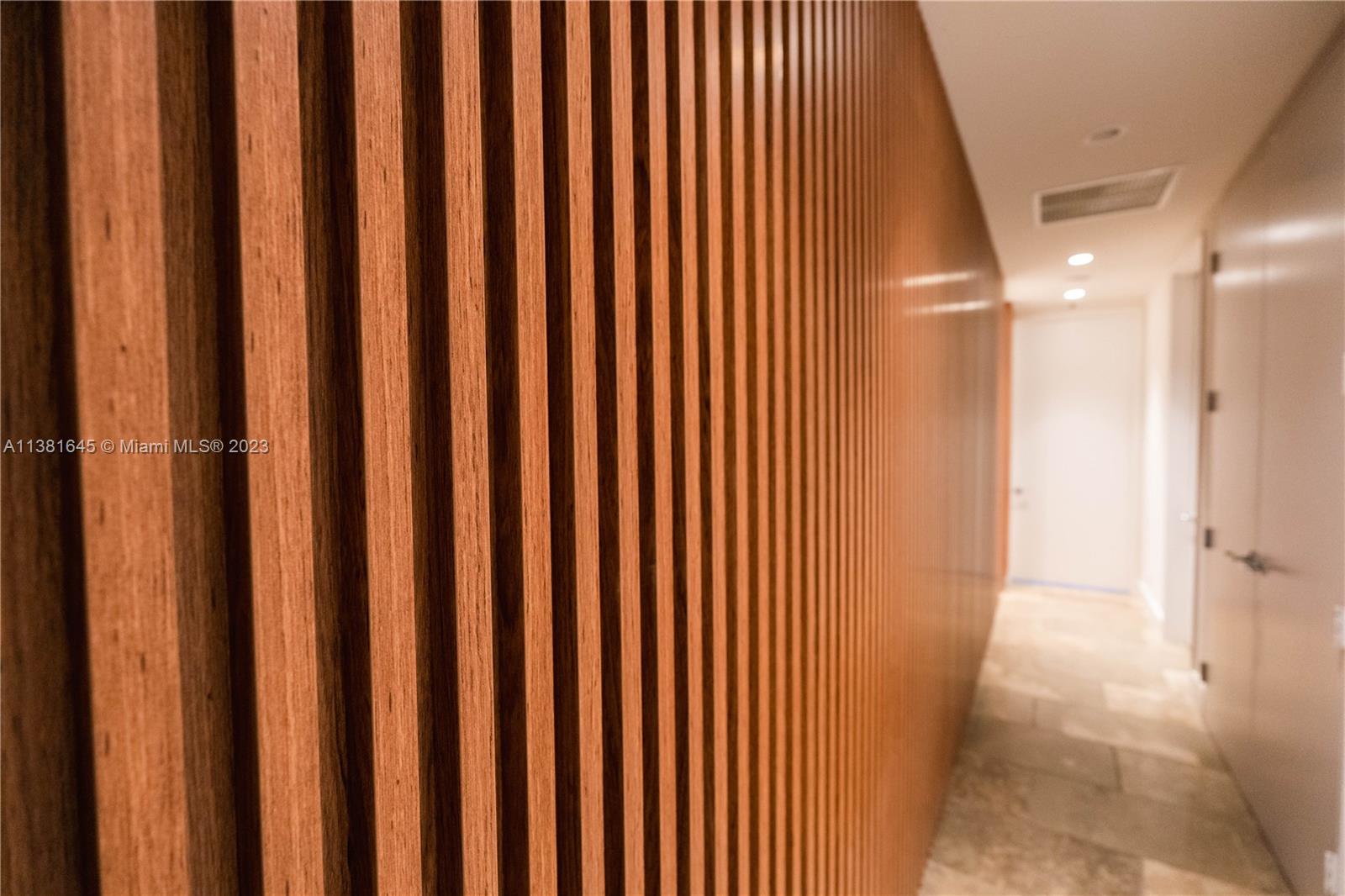 EU-1 - ESTATES, - Residential