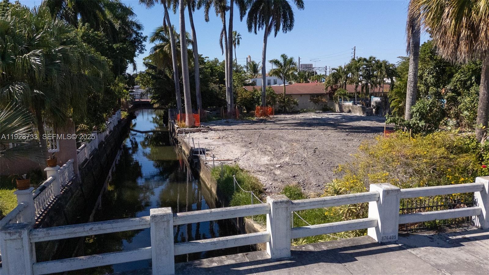 LAWRENCE PARK AMD - Land