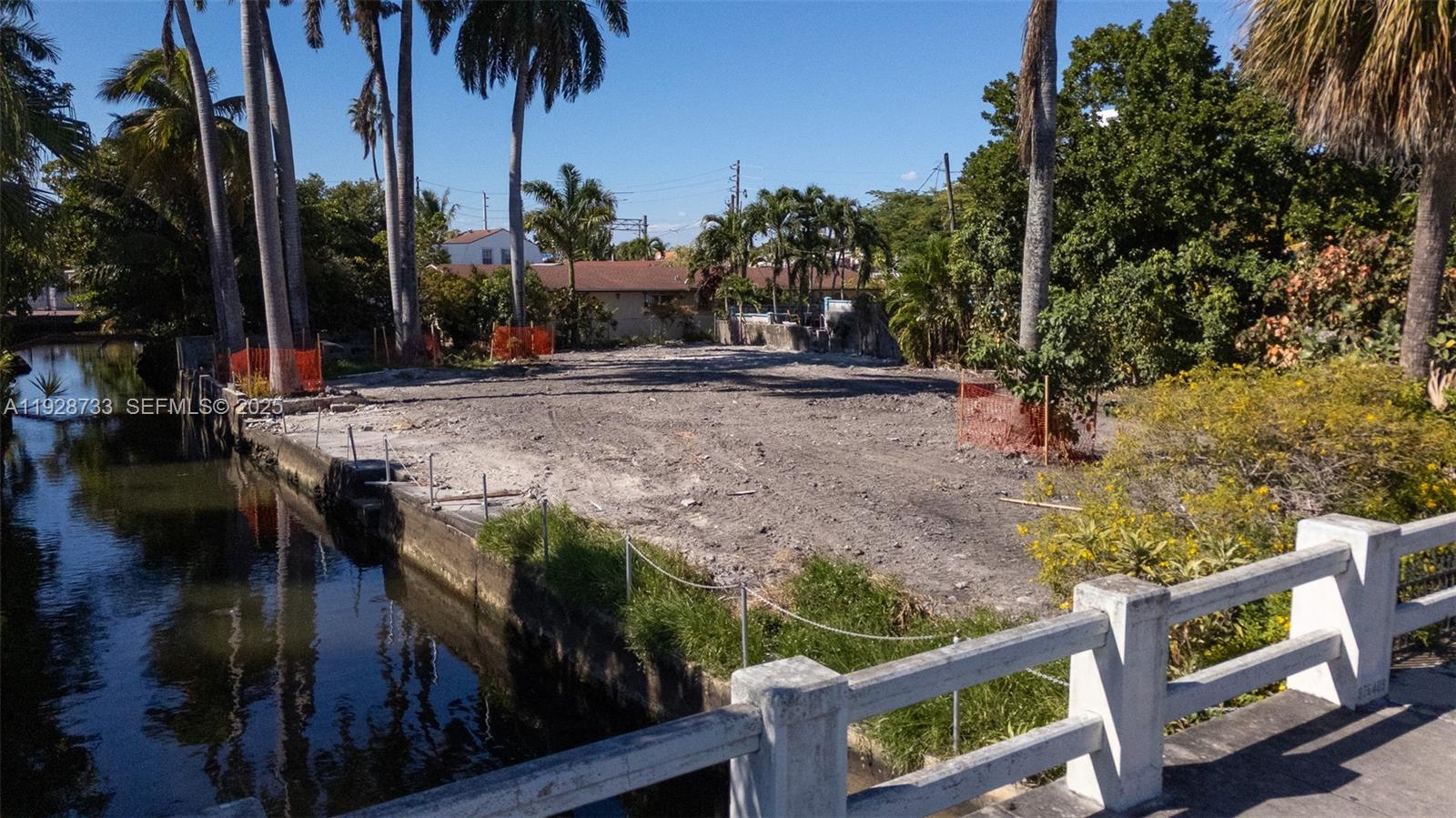 LAWRENCE PARK AMD - Land