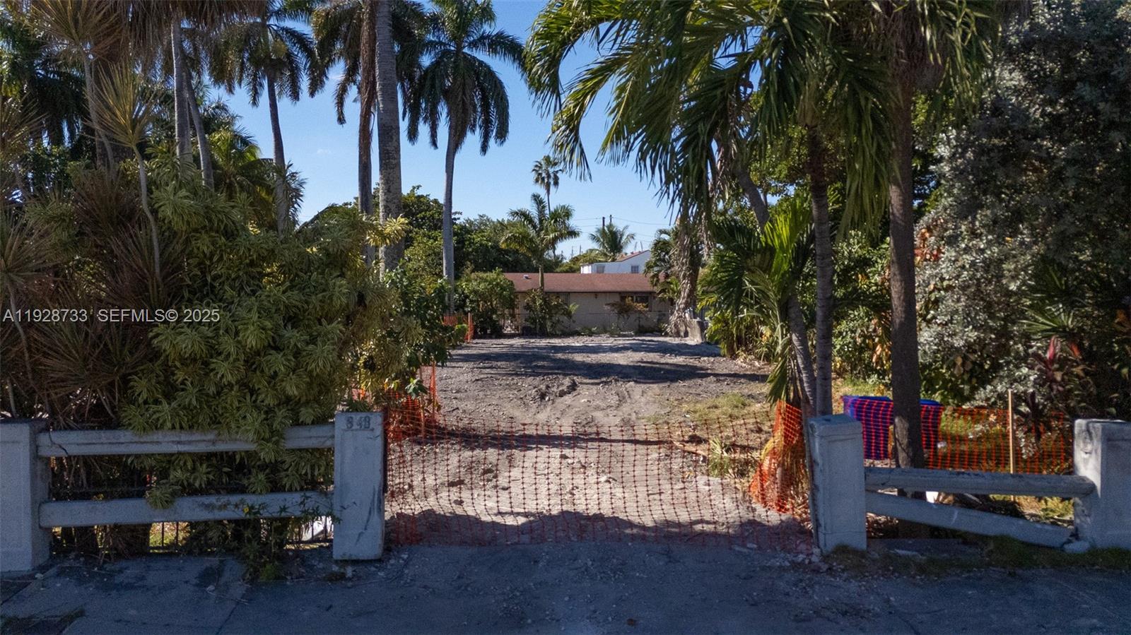 LAWRENCE PARK AMD - Land