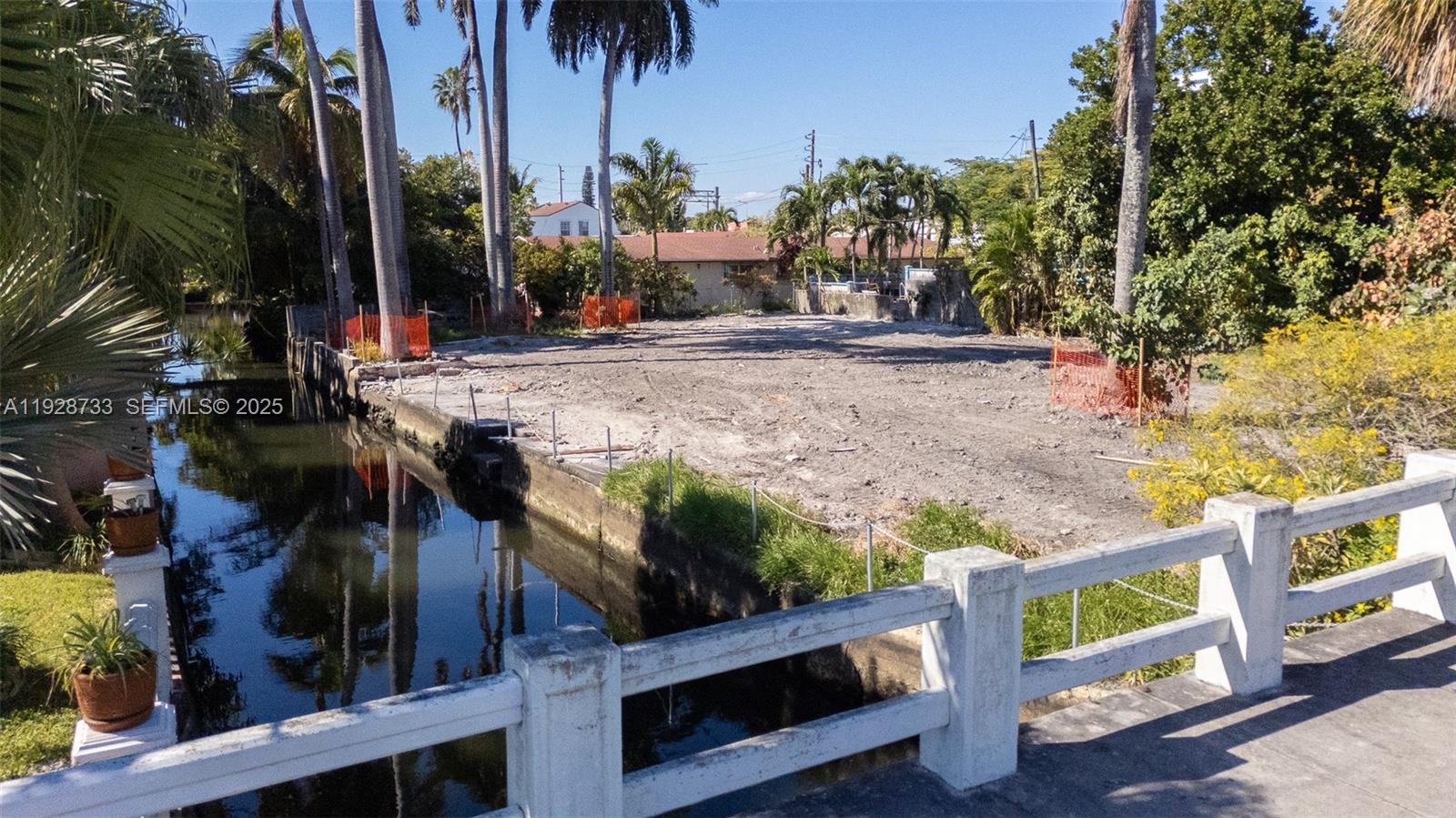 LAWRENCE PARK AMD - Land