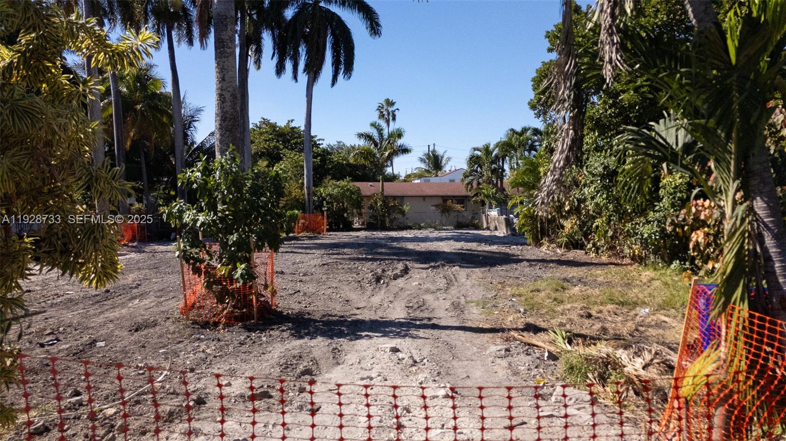 LAWRENCE PARK AMD - Land