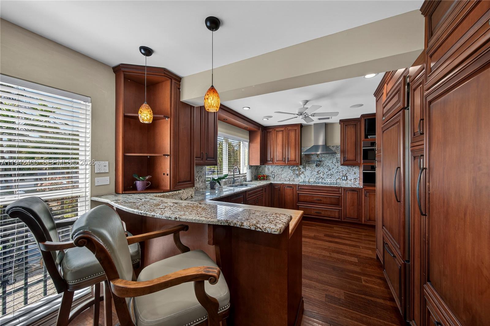 1194 Hillsboro Mile 12