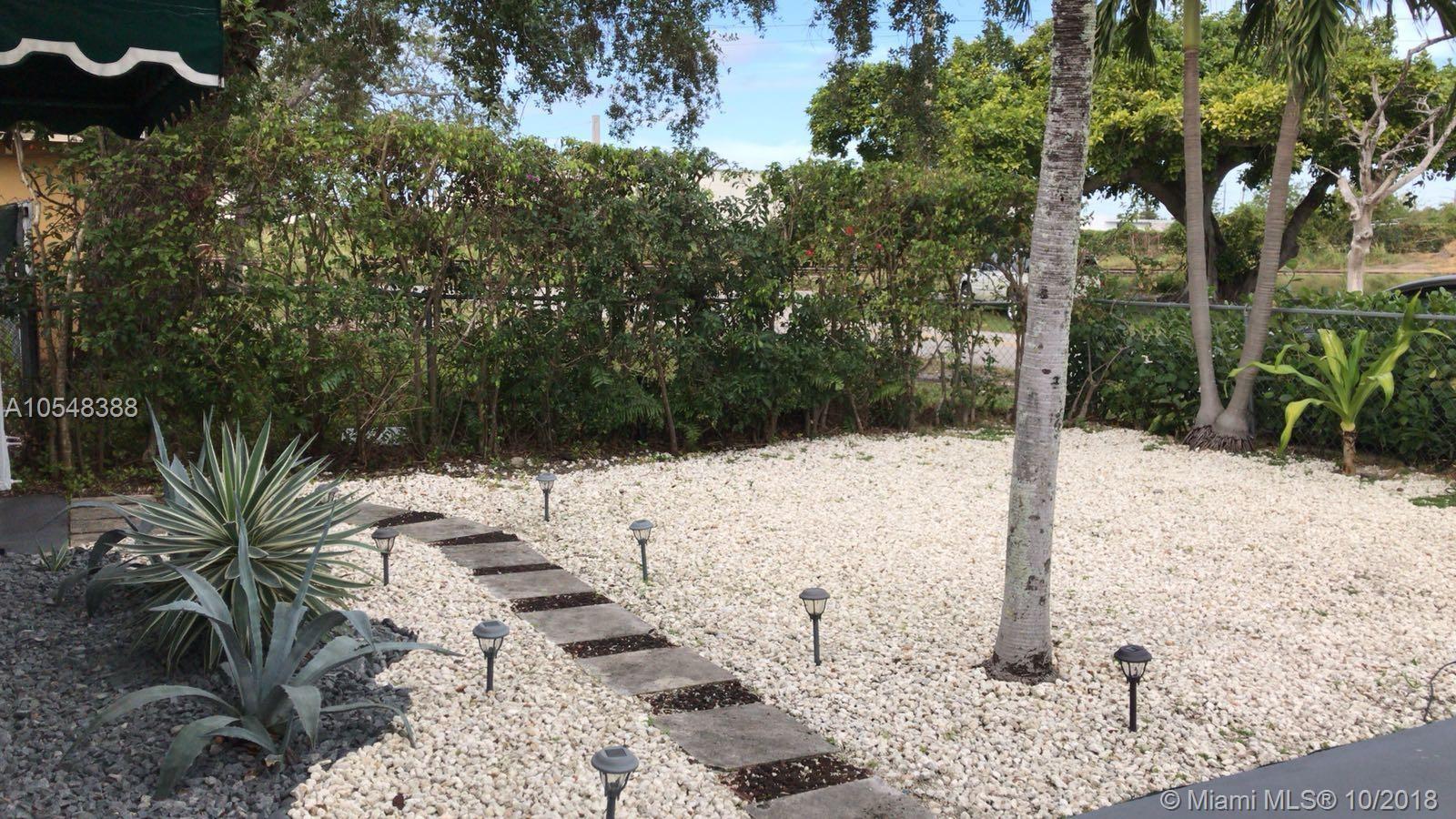 OAK RIDGE PARK - Residential Lease