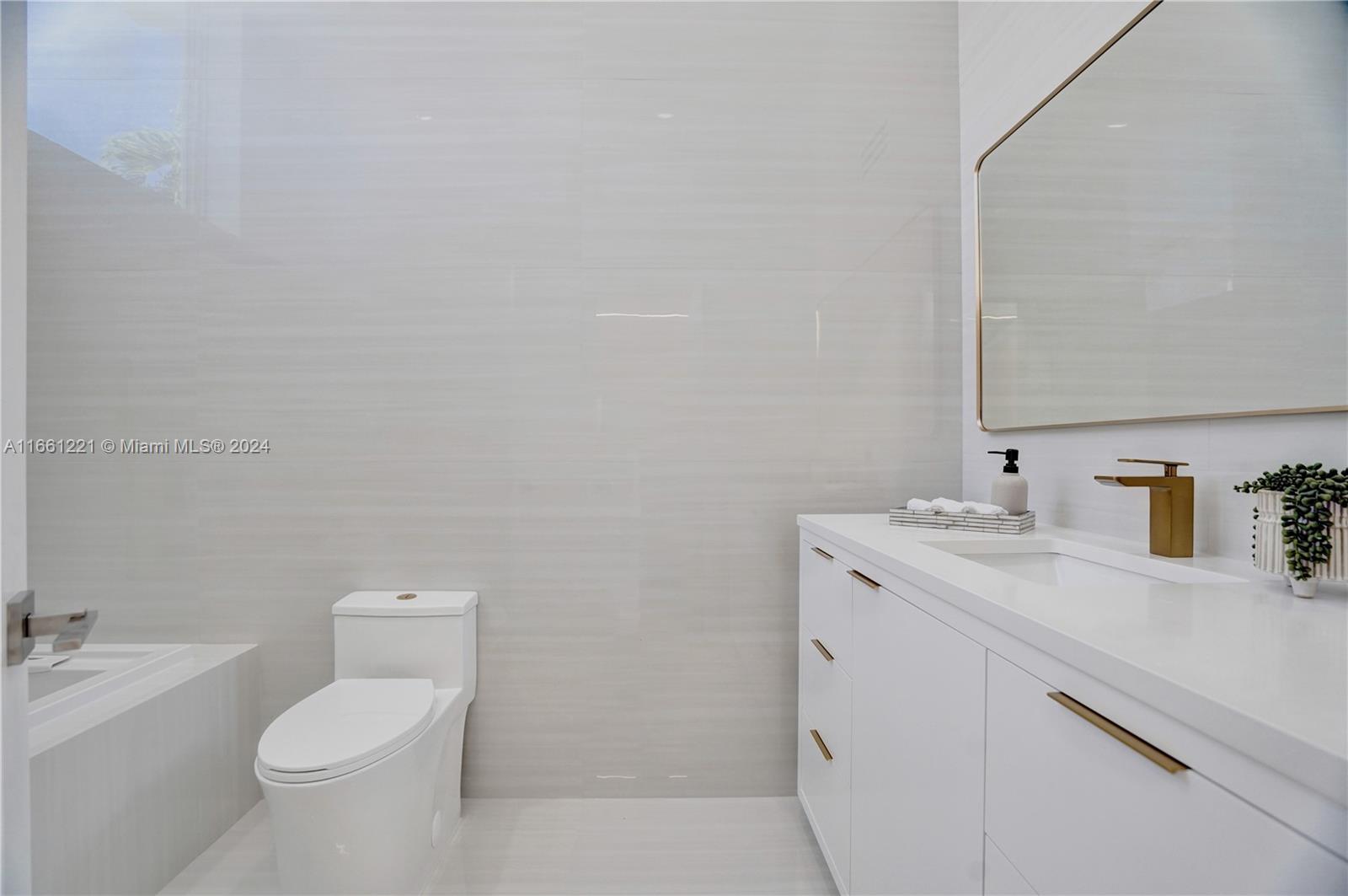 BAL HARBOUR 1ST ADD - Residential