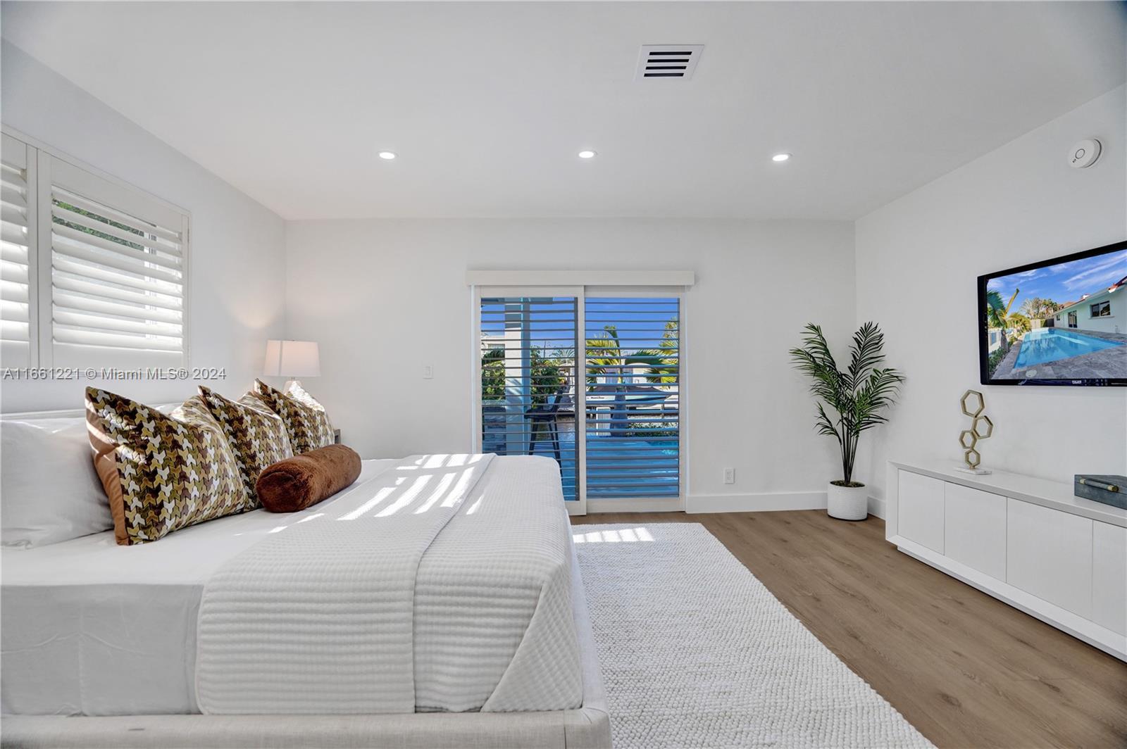 BAL HARBOUR 1ST ADD - Residential